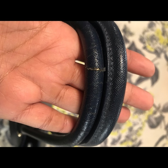 Tory Burch Tote w/ Dust bag - Picture 8 of 8